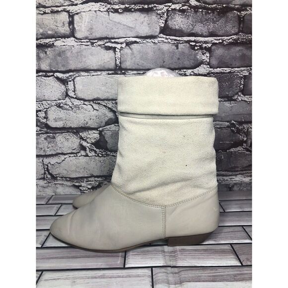 tarantino’s Ivory Suede Leather Ankle Heel Boots Women Sz 7M US/38EU - Picture 12 of 16